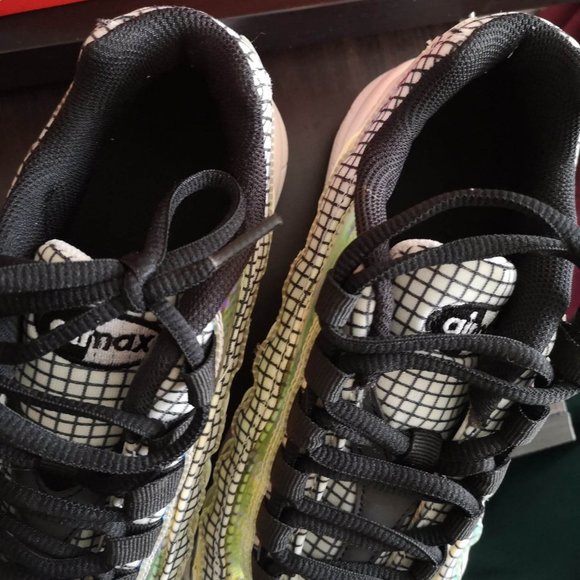 Nike Air Max 95 LV8 (GS 6.5) - Picture 2 of 6